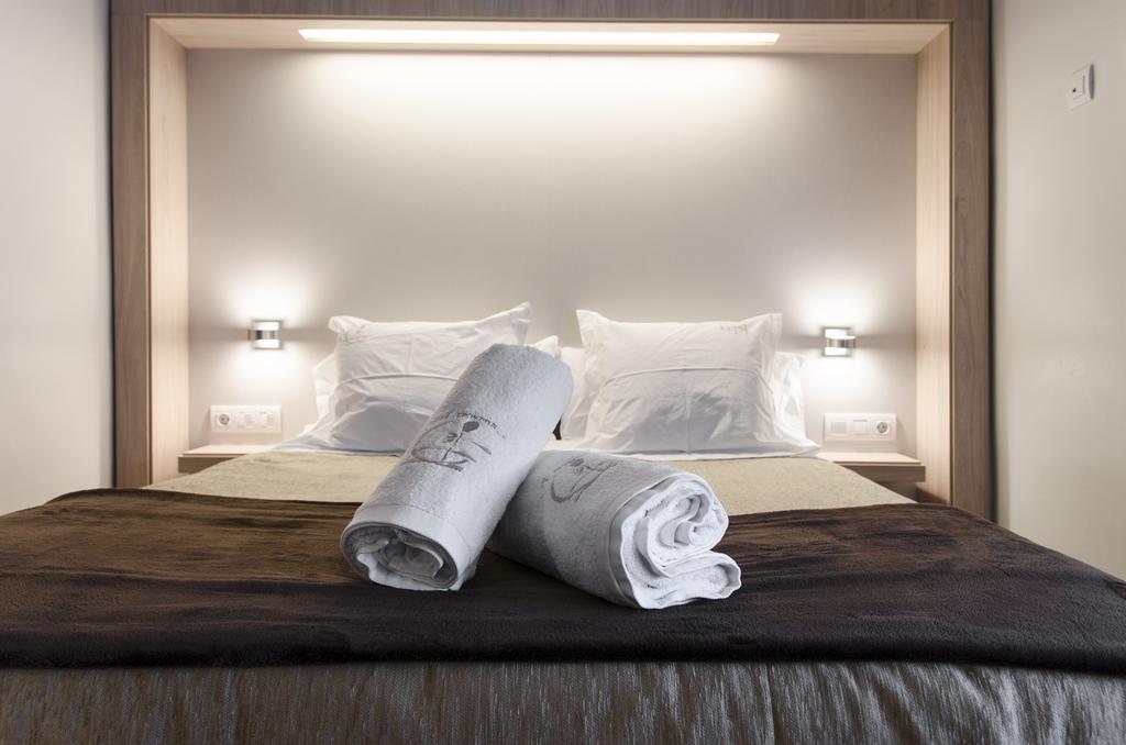 La Trobada Hotel Boutique Ripoll Δωμάτιο φωτογραφία